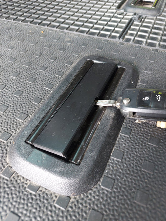 VW T5 T6 Abdeckung Sitzankerung | 3D Druck