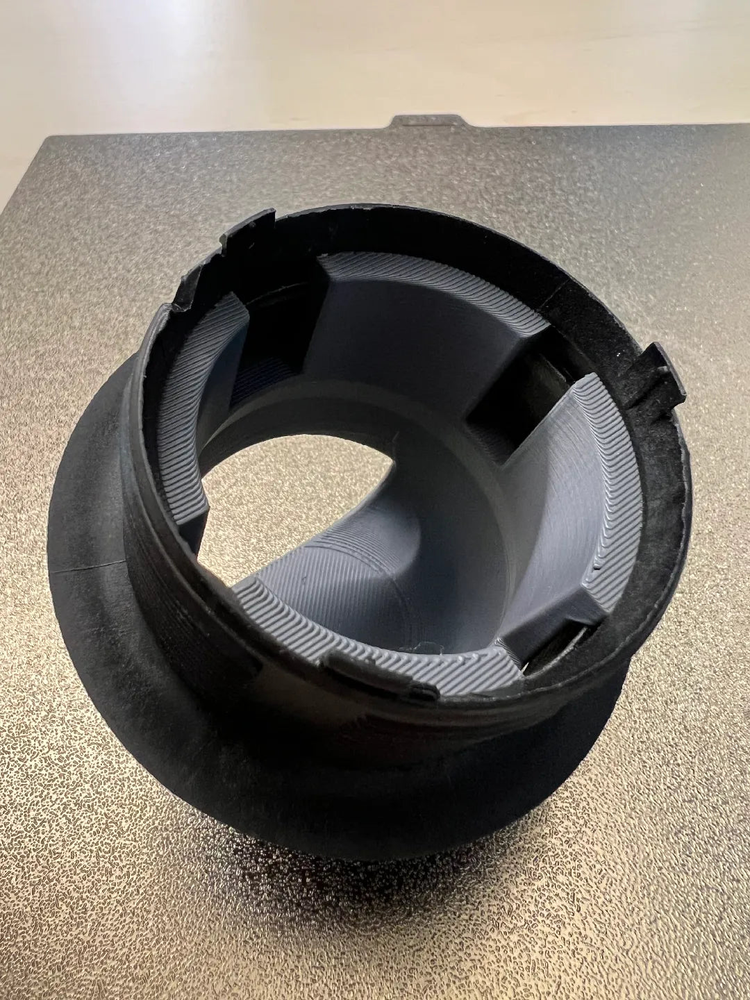 90 Grad Adapter für die Auslässe einer TRUMA Standheizung
